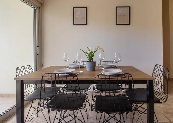 Apartment & Peaceful 2br