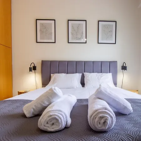 & Peaceful 2br Апартаменты