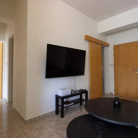 & Peaceful 2br Апартаменты Никосия