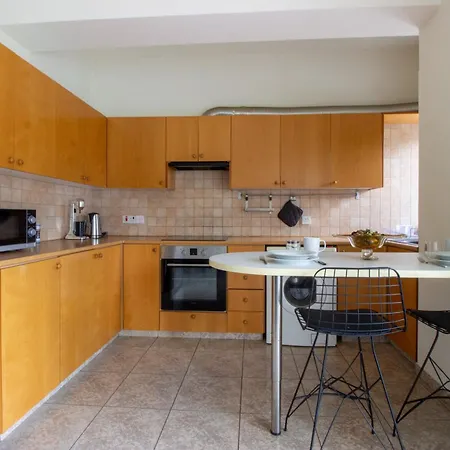 & Peaceful 2br Апартаменты